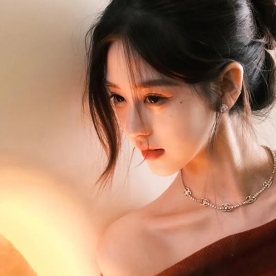萌子美 虽然她有点怪